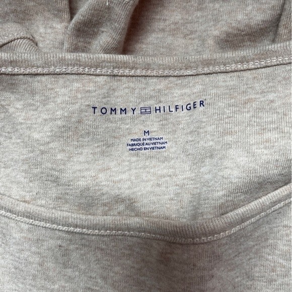 Tommy Hilfiger Short Sleeve Beige Top NWT - Picture 4 of 5